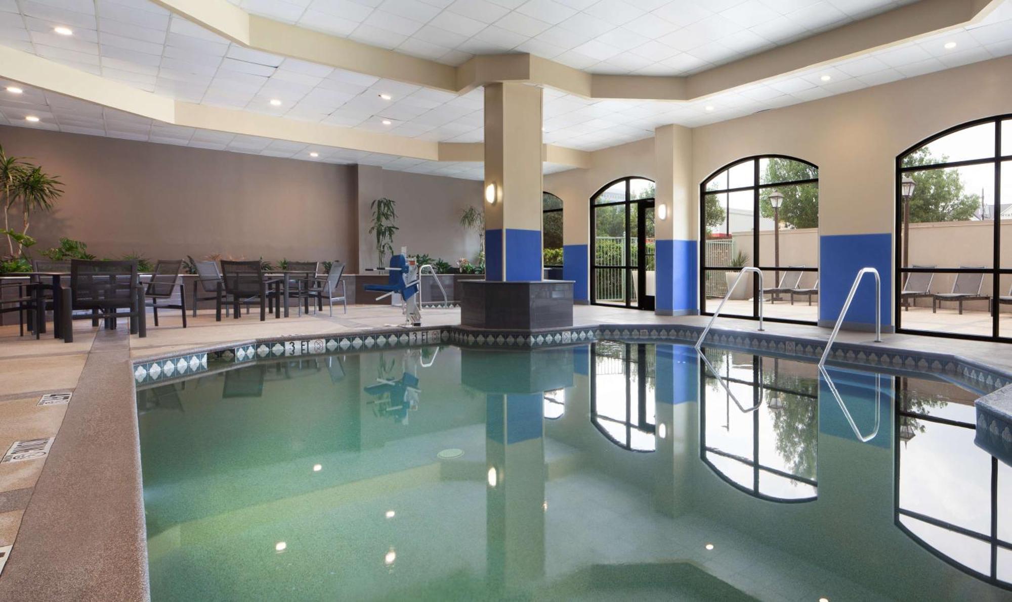 Embassy Suites By Hilton Dallas Near The Galleria Exterior foto